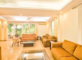 3BHK Villa with Private Pool Near Candolim, cottage in Marmagao