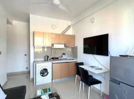 One Room Private Apartment, hotel a Hulhumale