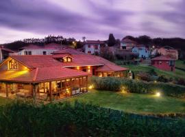 La Era De Somao, hotel with jacuzzis in Somado