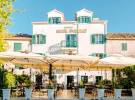 Heritage Hotel Pasike, khách sạn ở Trogir