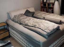 Koselig leilighet i gangavstand til Ullern&aring;sen T-bane stasjon