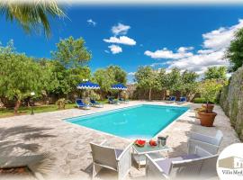 /Historical City/ Villa Medici - Luxury, hotel v destinaci Oria