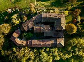 Workation Castle, lodging in Carlazzo