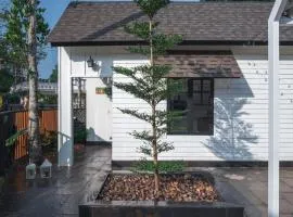 The Little Acres Cherai