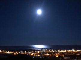 Casa Luna - Sea view apartment Bolnuevo, מלון בבולנואבו