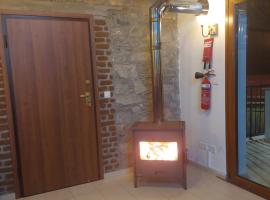 Love Holiday Suite 1