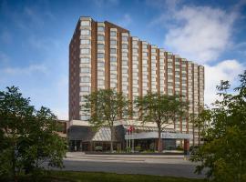 Delta Hotels by Marriott Toronto Mississauga, viešbutis mieste Misisoga, netoliese – Prekybos centras „Square One“