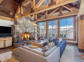 Back Door Ski In Out - Fireplace, Hot Tub, Huge Views - Alpine Luxury at Copper Hollow home