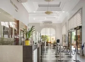 Hotel Vila Olimpia Cozinha Piscina Academia