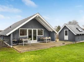 Stunning Home In Vordingborg With 3 Bedrooms And Wifi, hytte i Vordingborg