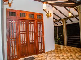 Chala Villa, rum i privatbostad i Ambalangoda