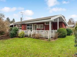 Beautiful Home In Hornbk With Sauna, Wifi And 2 Bedrooms, hotel i Hornbæk