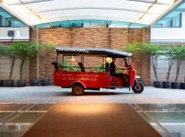 S.M. GRANDE RESIDENCE