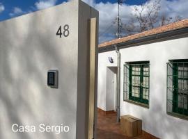 Casa Sergio, hotel near Avenida de la Ilustracion Metro Station, Madrid