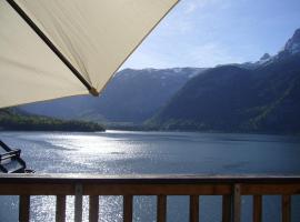 Hallstatt Hideaway - Adults only, hotelli Hallstattissa