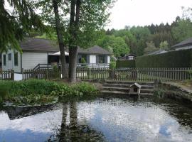 Chalet Balthazar, casa de campo em Durbuy