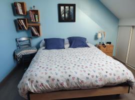 chambre chez l'habitant aux Basses Besnardières, Hotel in Pontvallain