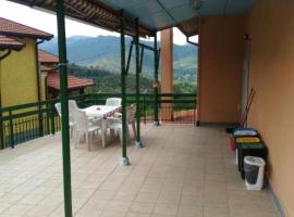 Casa Dirindo: Carrodano Inferiore'de bir otel