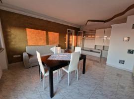 Appartamento Divino Tramonto, budgethotel i Altedo