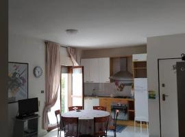 Bilocale centrale vicino al mare, ξενοδοχείο σε Agropoli