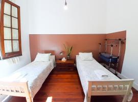 LOPEZ Hostel & Suites