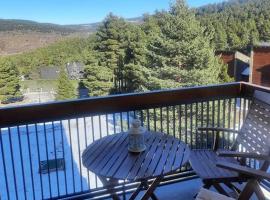 La Molina - acogedor apartamento cerca de las pistas de esquí, hotel in La Molina