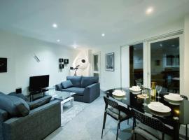 Two Bedroom Luxury Apt with film style, accessible hotel in Swansea