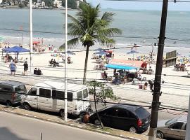 Apartamento pé na areia Praia do Gonzaguinha., hotel din apropiere 
 de Brisamar Shopping, São Vicente