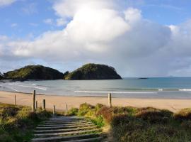 Matapouri & Tutukaka Spectacular Coastal Views- Aroha Luxury Guest Suite，位于图图卡卡的酒店