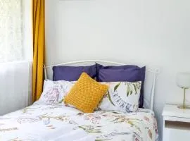 The Lux Guest House