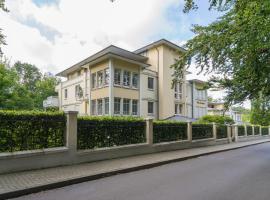 Villa Charlotte App_13, hotel in Heringsdorf