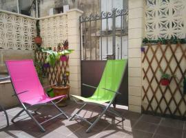 Maison Troglodyte en Provence, hotel v destinaci Fontvieille