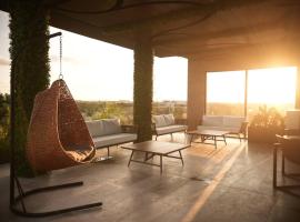 Noah luxury loft in Downtown