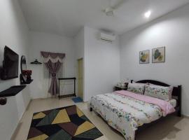 Dahliya Roomstay Langkawi, posada u hostería en Pantai Cenang