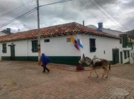 Hospedaje La Lomita, alquiler vacacional en Monguí