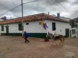 Hospedaje La Lomita