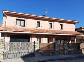 LA CASONA DE RASCAFRÍA, hotel in Rascafría