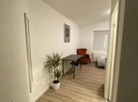 Airport B&B