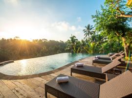 GK Bali Resort، فندق في تيغالالانغْ