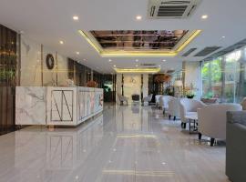 Three Seasons Place, hotell i Bangkapi i Bangkok