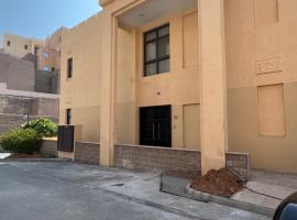 3 Bed rooms Villa at Mina Alfajer Resort Dibba - Al-Fujairah, hotel in Rūl Ḑadnā