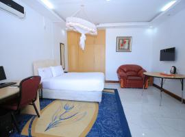 Frontiers Hotel, hotel in Entebbe