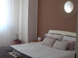 Appartamento ARCOBALENO, Ferienunterkunft in Tirano
