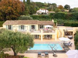 Villa Leopard Grimaud, B&B em Grimaud