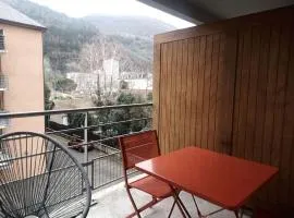 joli appartement T2 très bien situé, parking couvert