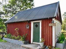 Himlakull B&B. Near the forest with swimming pond., hotel v destinaci Grimslöv