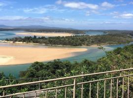 The Outlook, cottage in Nambucca Heads