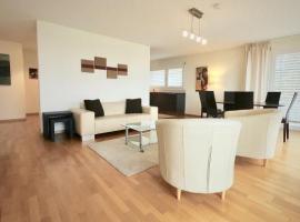 Bright spacious and modern apartment with terrace, готель у Лозанні