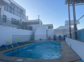 La Casa Blanca Departamento 1 piscina temperada