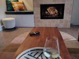 5 By the Church, holiday home in Port Fairy
